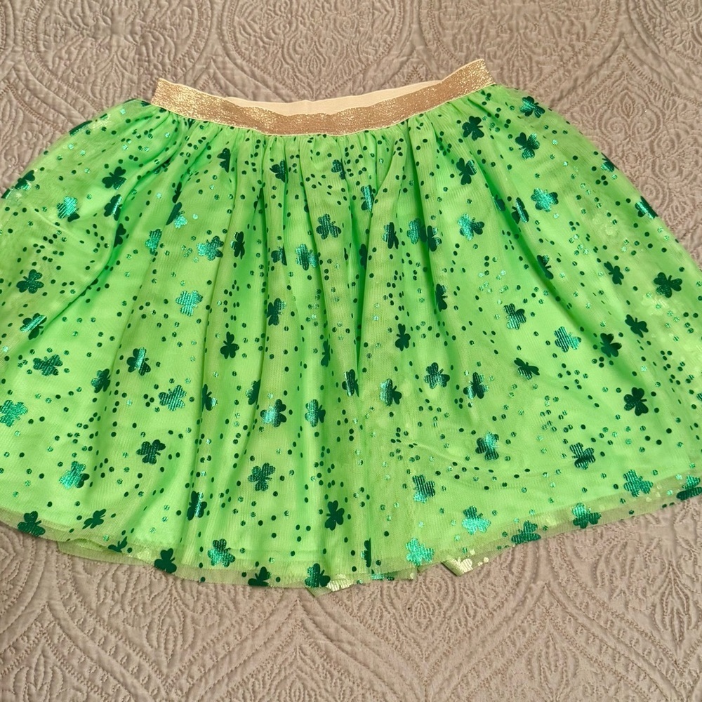 ☘️Cat & Jack Irish shamrock skirt perfect for st. paddy’s day green gold 10/12 - Picture 2 of 6